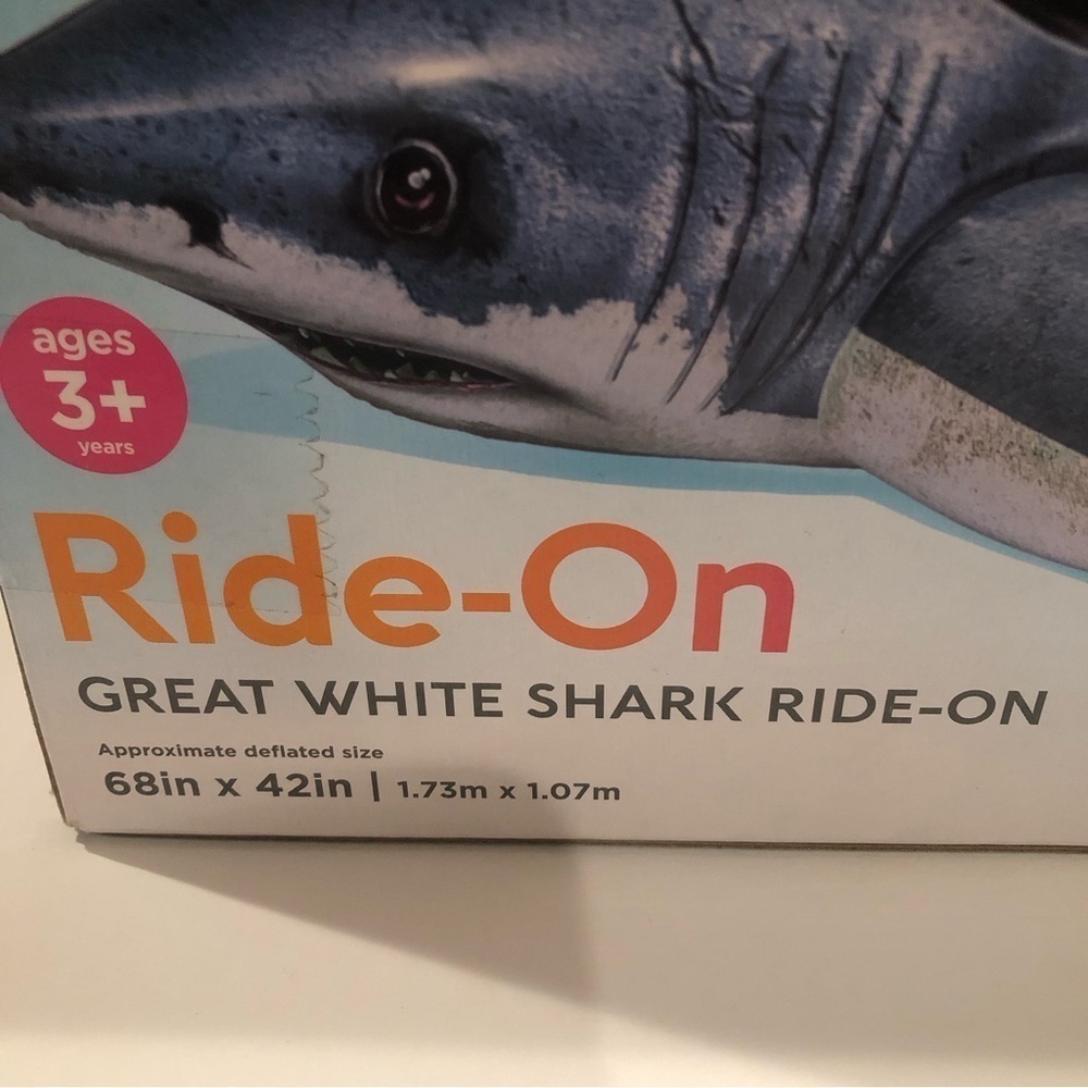 Intex / NIB / Vinyl Great Shark Ride-On Inflatable Pool Float - Picture 7 of 7